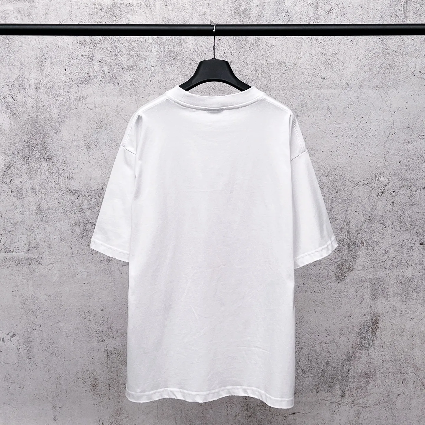 【 . Quality】BALENCI*GA/ .SS 26 New Arrival 。 LOGO T 。 Retro 。 . Authentic 。 ！ ZP 。 260 ， . ， ， 。 。 ， 。 OS . Same Style ：BL 263790 ：Black，White Size：XS S M L